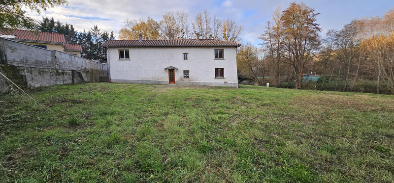 Maison - 143 m² - 7 pièces