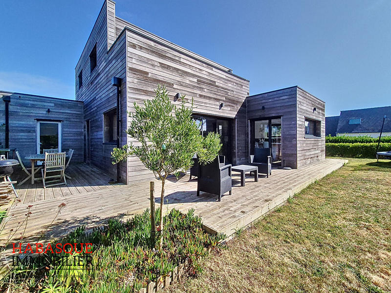 Maison - 153 m² - 7 pièces