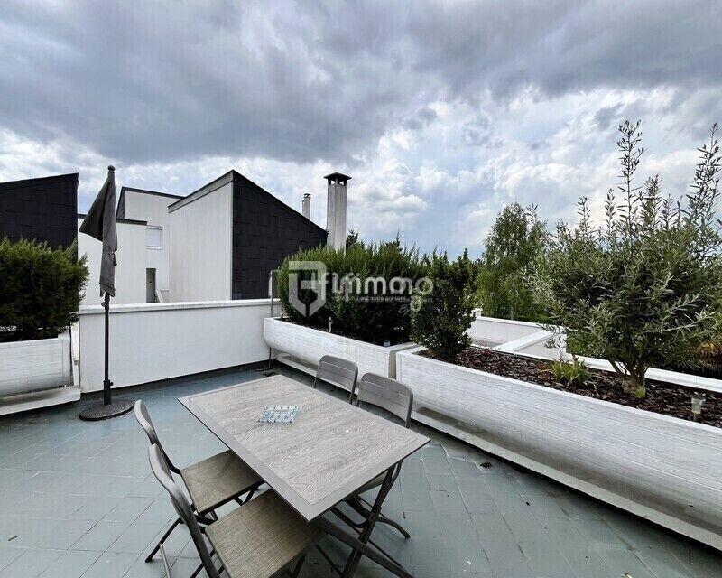 Duplex - 101 m² - 5 pièces