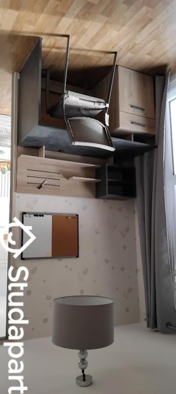 Chambre - 9 m² - 1 pièce