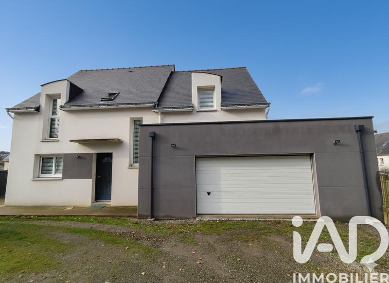 Maison - 127 m² - 7 pièces