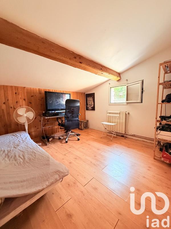 Maison - 207 m² - 7 pièces