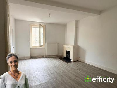 Maison - 74 m² - 4 pièces