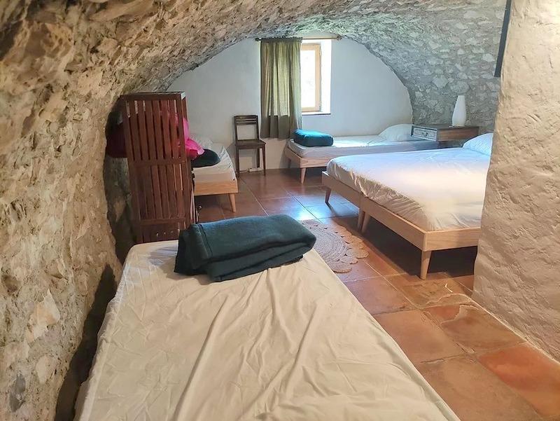 Corps de ferme - 241 m² - 6 pièces