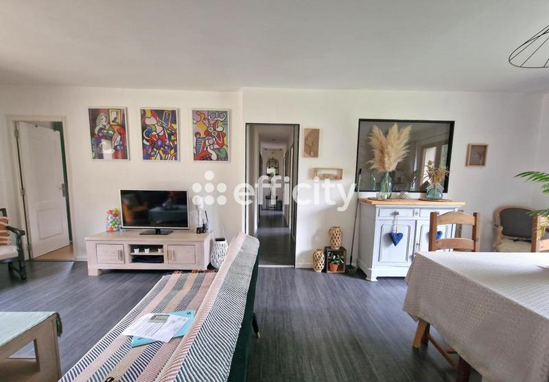 Maison - 89 m² - 5 pièces