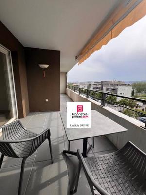 Appartement - 61 m² - 3 pièces