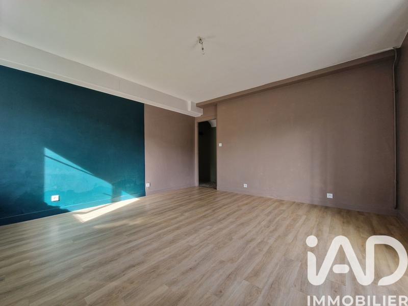 Maison - 250 m² - 9 pièces