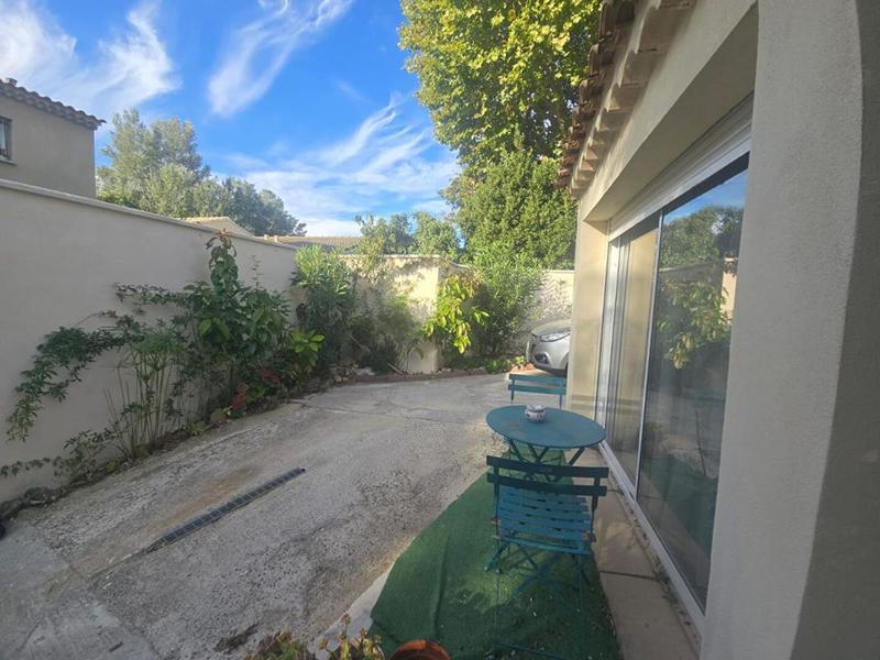 Immeuble - 75 m² - 4 pièces