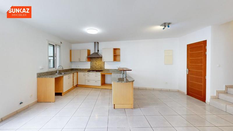 Maison - 143 m² - 5 pièces