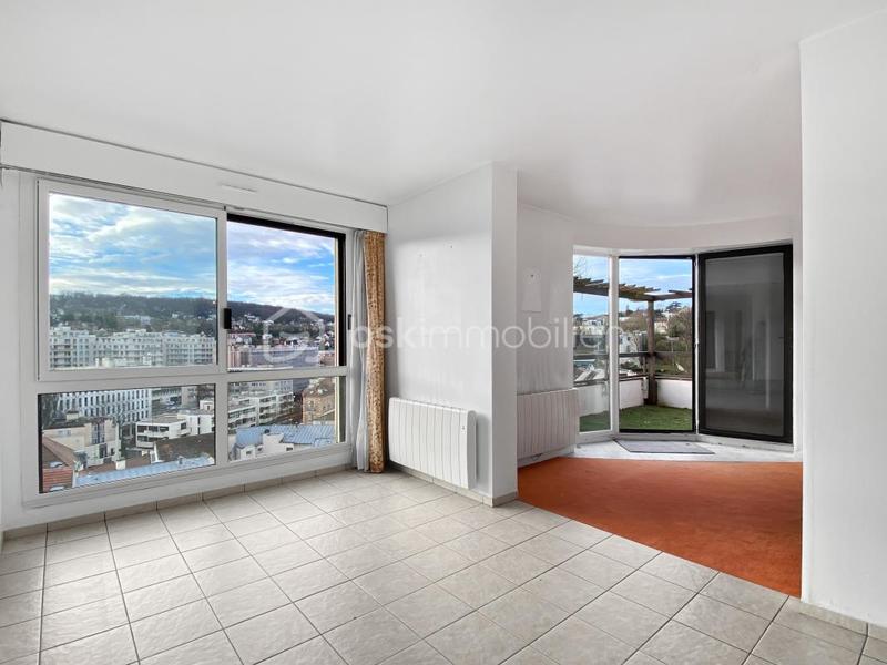 Appartement - 87 m² - 4 pièces