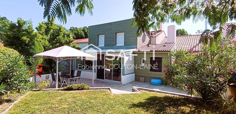 Maison - 190 m² - 9 pièces