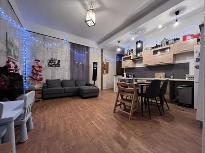 Maison - 81 m² - 4 pièces