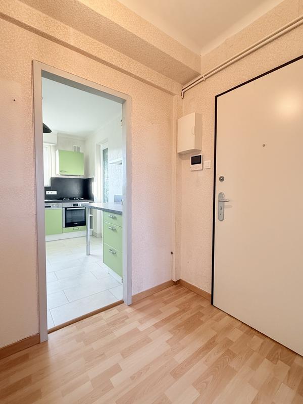 Appartement - 89 m² - 4 pièces
