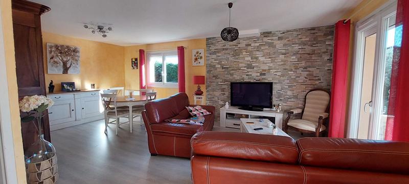 Maison - 85 m² - 4 pièces