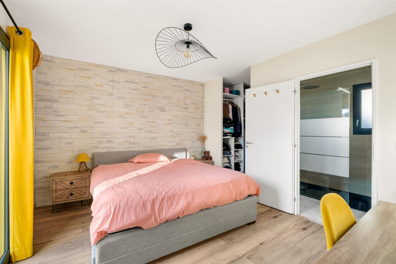 Maison - 111 m² - 5 pièces