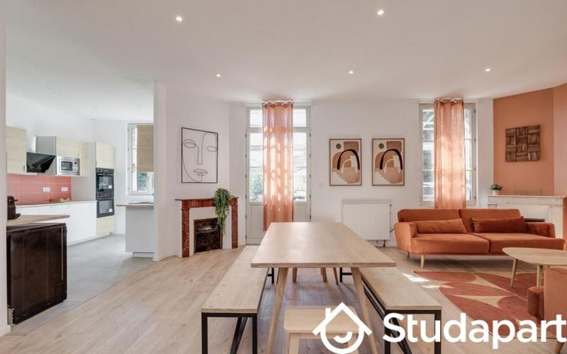 Chambre - 13 m² - 1 pièce