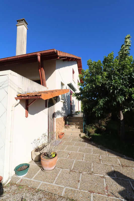 Maison - 123 m² - 6 pièces