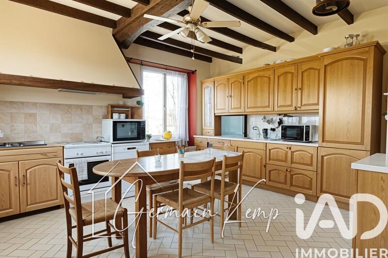 Maison - 170 m² - 7 pièces