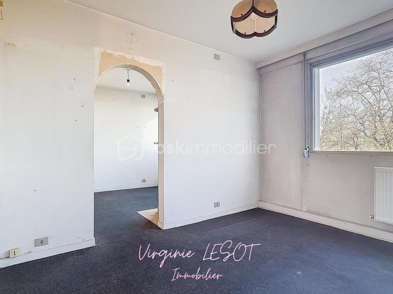 Appartement - 79 m² - 4 pièces