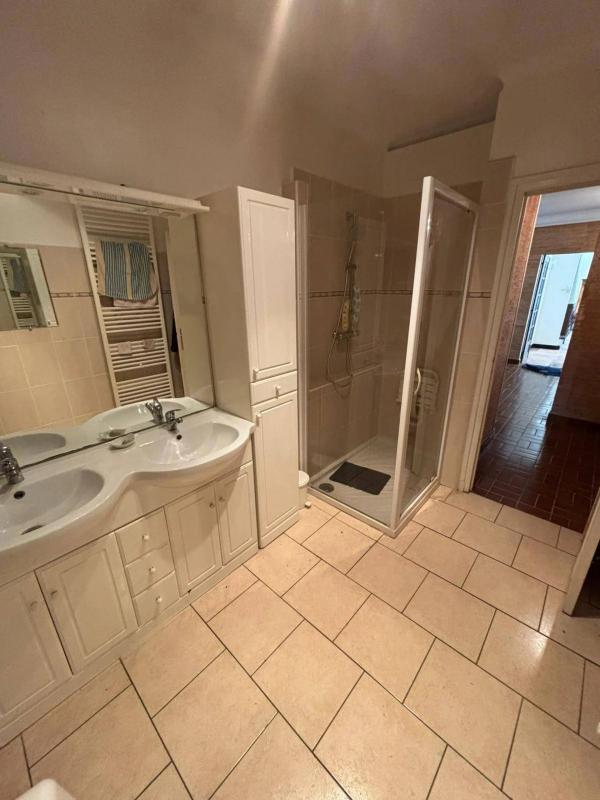 Maison - 186 m² - 6 pièces