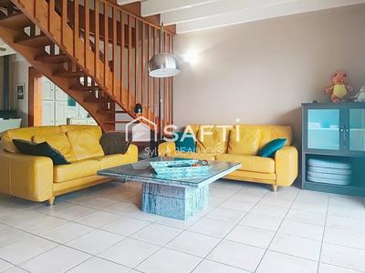 Maison - 258 m² - 7 pièces