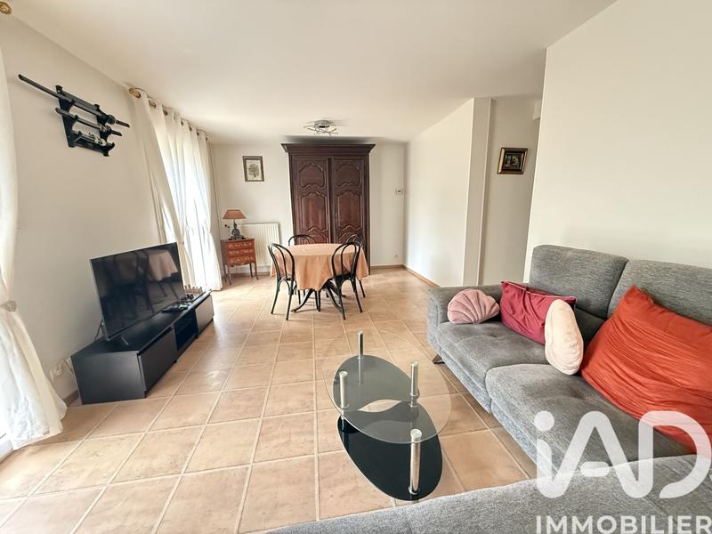 Maison - 94 m² - 5 pièces