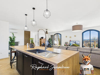 Maison - 151 m² - 6 pièces