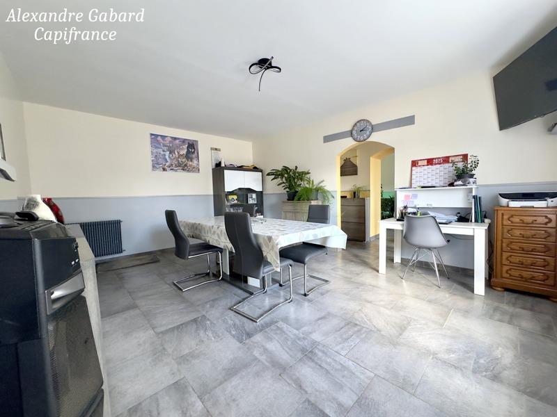 Maison en pierre - 130 m² - 6 pièces