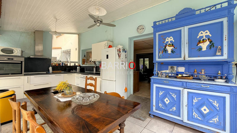 Villa - 215 m² - 7 pièces