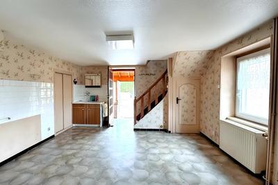 Maison - 64 m² - 4 pièces