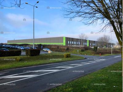 Entrepôt - 31 000 m²