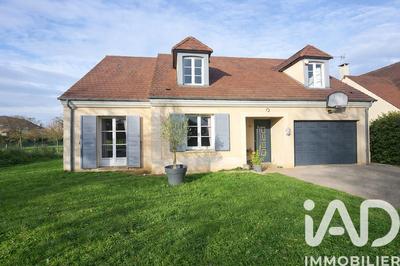 Maison - 175 m² - 6 pièces
