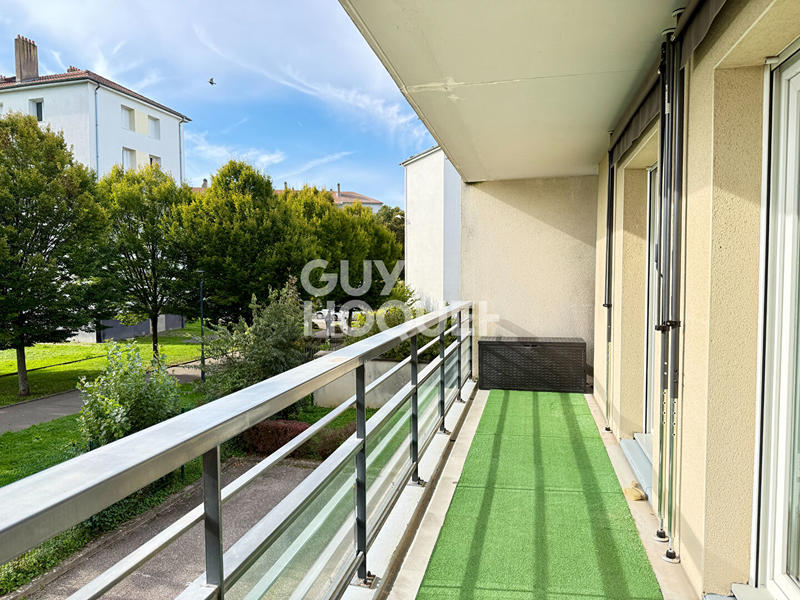 Appartement - 64 m² - 3 pièces
