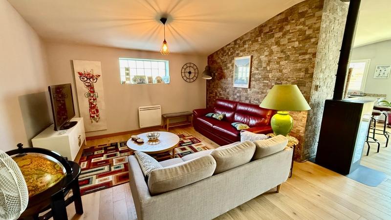 Maison - 190 m² - 7 pièces