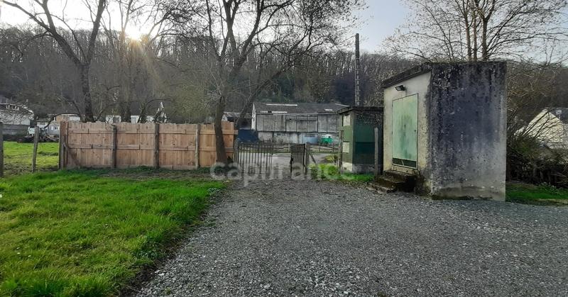 Terrain de loisirs - 826 m²