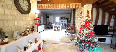 Maison - 290 m² - 13 pièces
