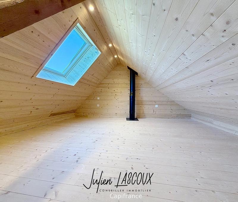 Appartement - 100 m² - 3 pièces