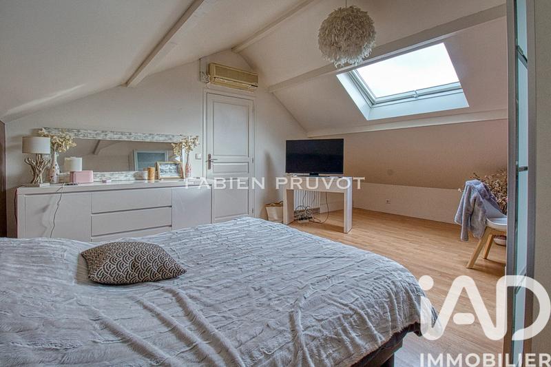 Maison - 151 m² - 7 pièces