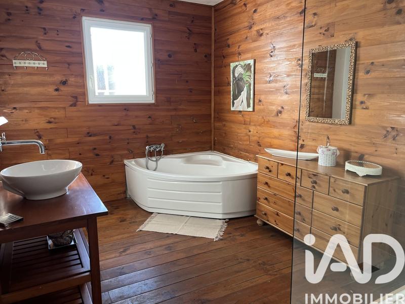 Maison - 170 m² - 7 pièces