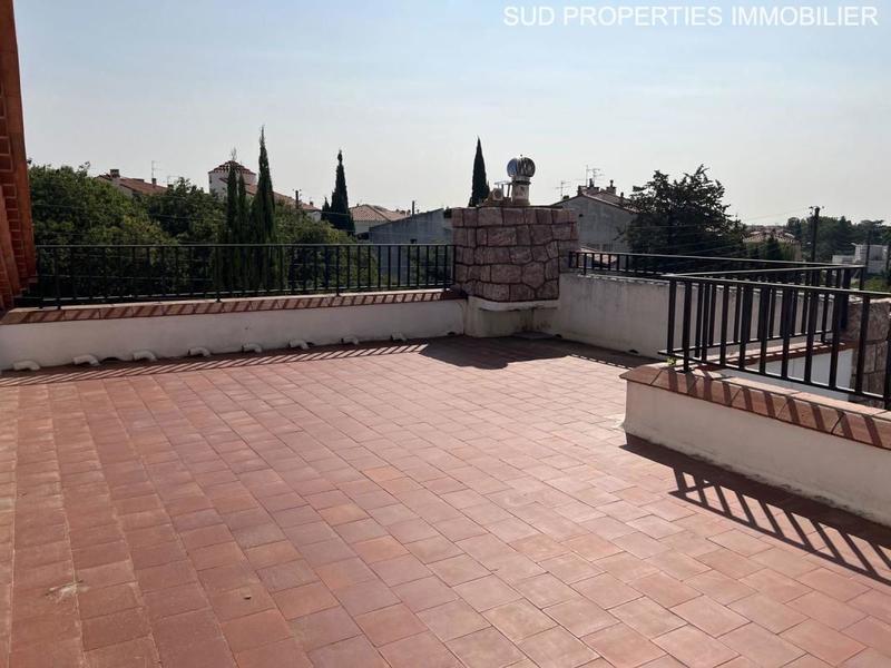 Villa - 247 m² - 7 pièces
