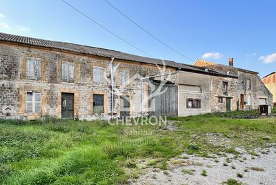 Maison - 494 m² - 10 pièces