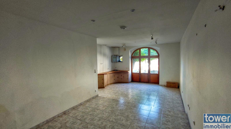 Maison de village - 221 m² - 7 pièces