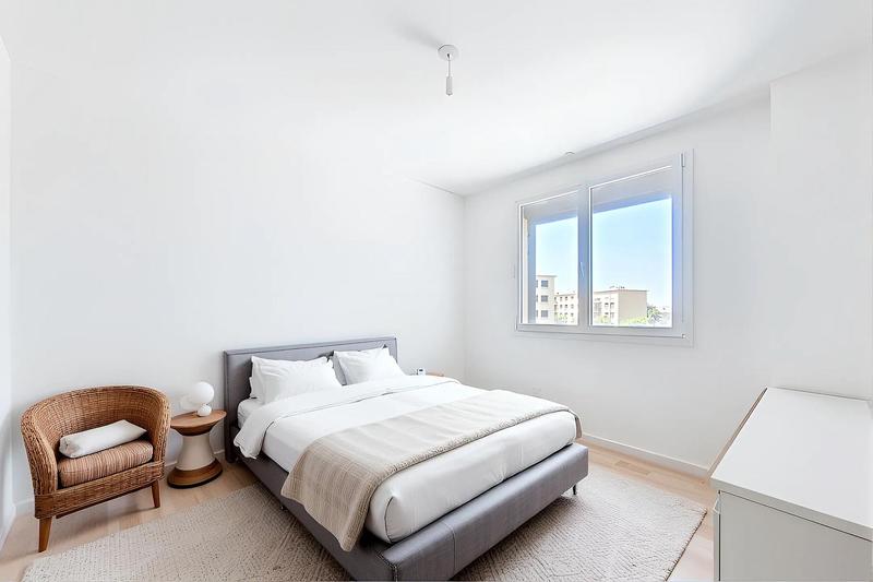 Appartement - 80 m² - 4 pièces