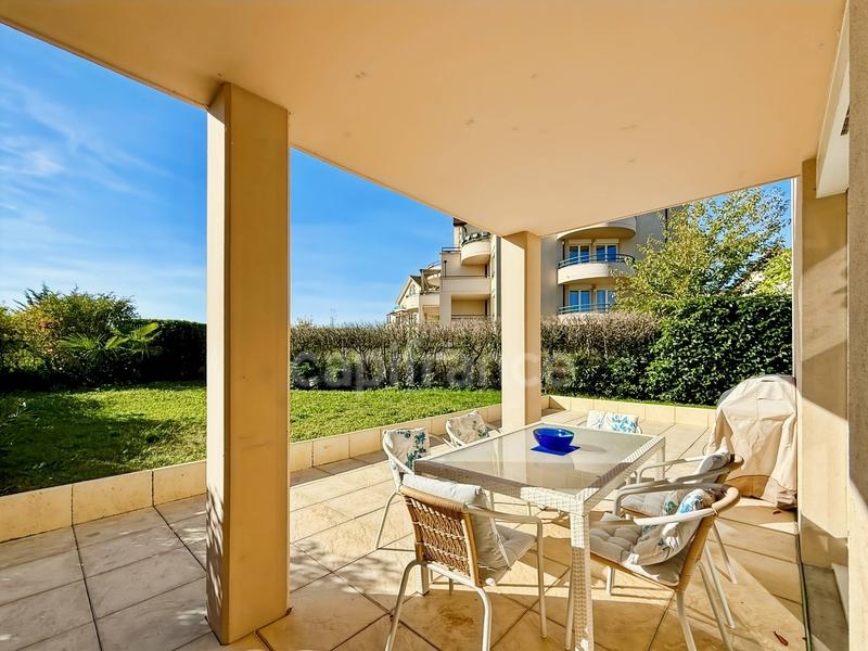 Appartement - 91 m² - 3 pièces