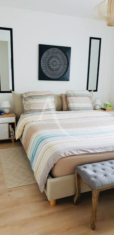 Maison - 161 m² - 7 pièces