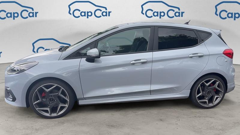 Ford Fiesta VI 1.5 t EcoBoost 200 St - Entretien constructeur