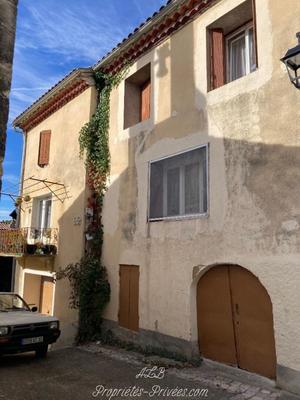 Maison de village - 153 m² - 10 pièces