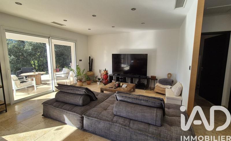 Maison - 137 m² - 5 pièces