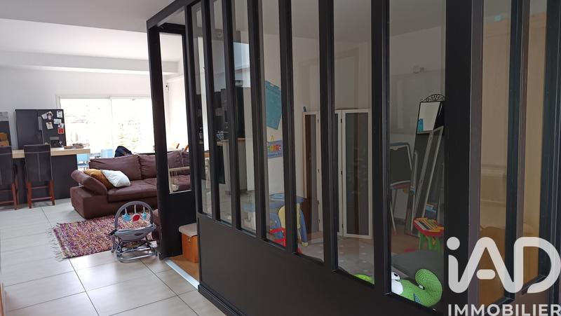 Appartement - 104 m² - 4 pièces