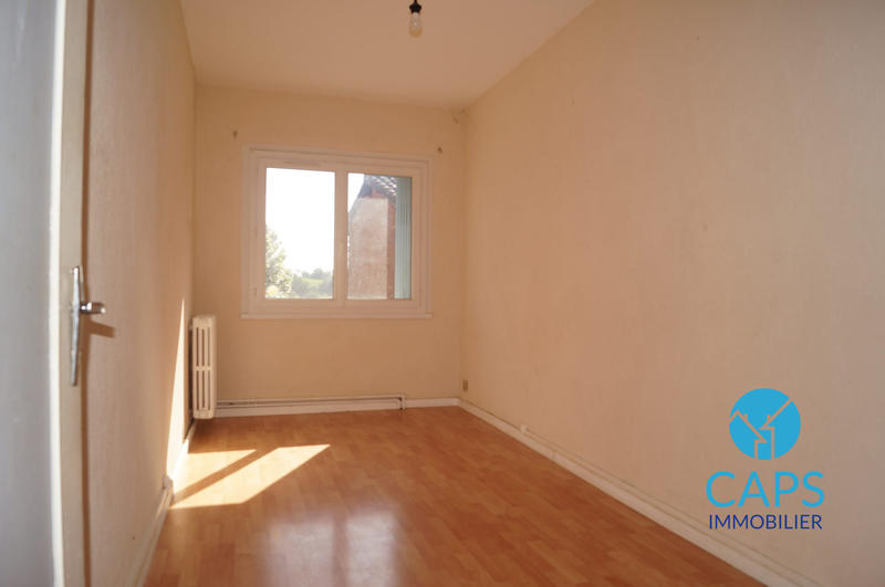 Maison - 216 m² - 8 pièces